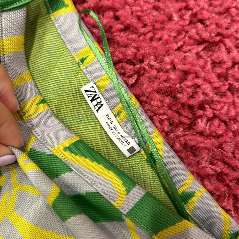 Zara Matching Set - Picture 12 of 15